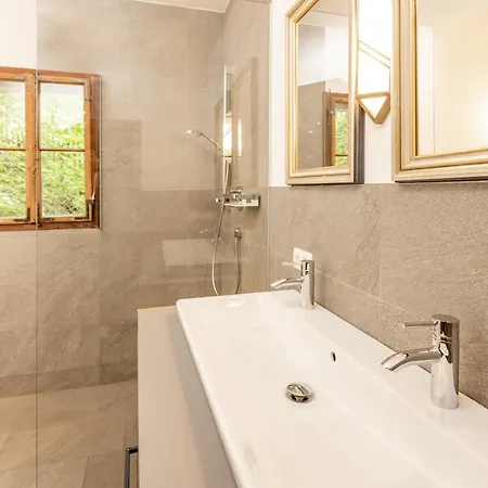 Schlossmeierhaus - Kristall Lungau