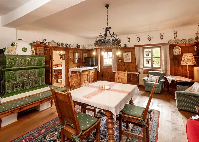 Appartement Schlossmeierhaus - Kristall Lungau *