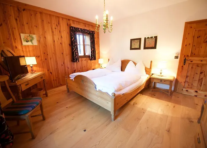 Schlossmeierhaus - Kristall Lungau